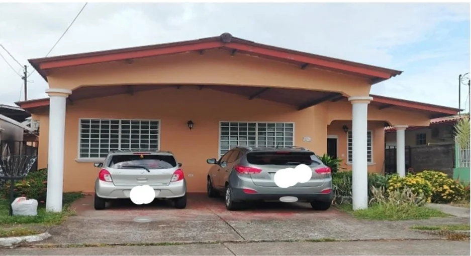 EN REMATE! Casa en Brisas del Golf · 3 Hab y 2 Baños en Ciudad de Panamá, Panamá