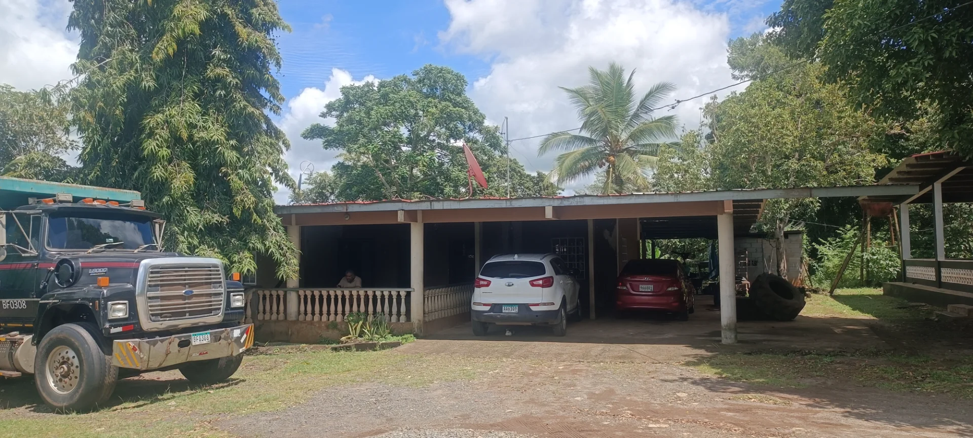 Lote de más de 6000 m² en El Espino (Vía Sta. Rita) en La Chorrera, Panamá