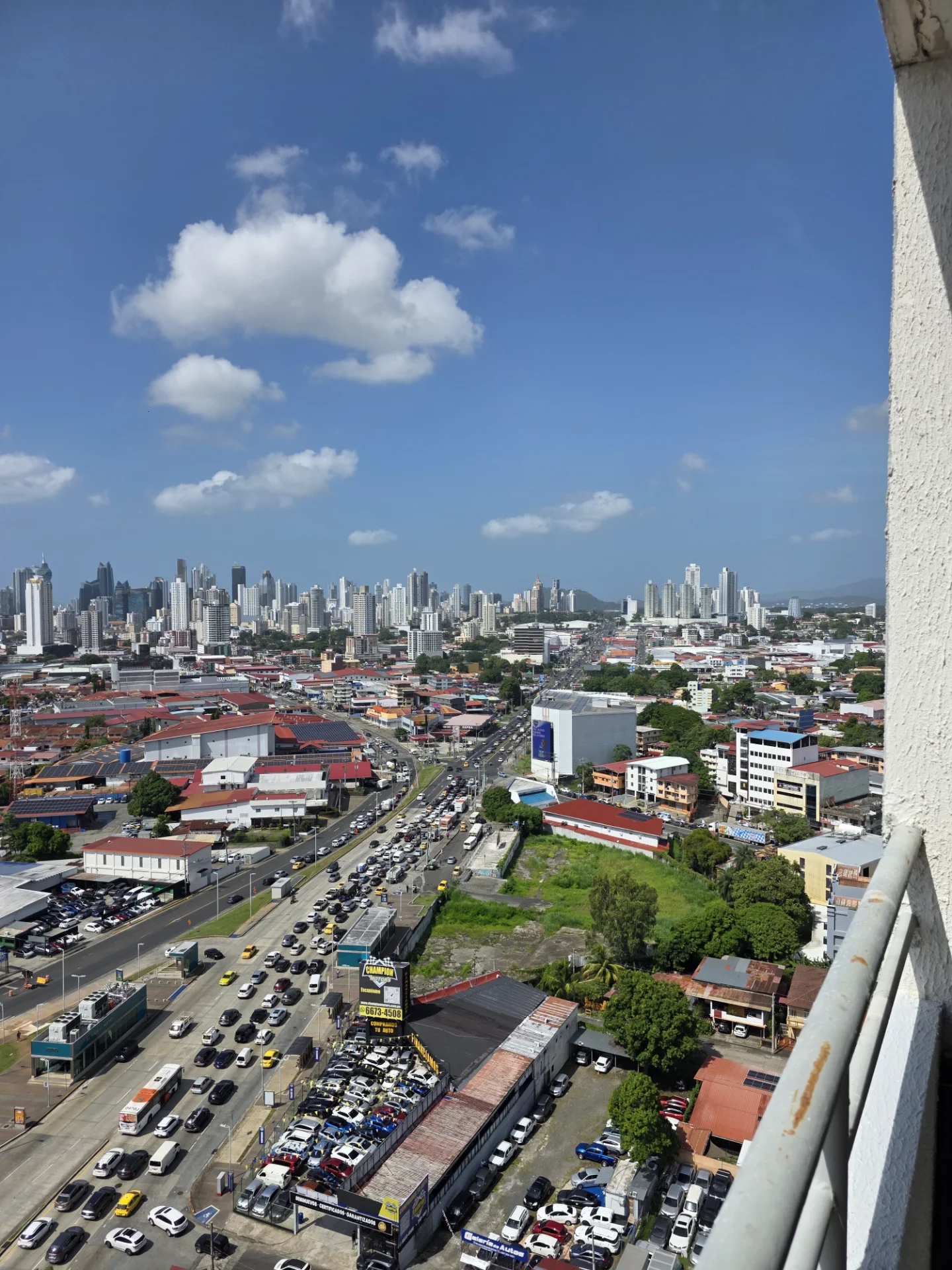 VENDO APARTAMENTO EN TRANSISTMICA PH MACEDONIA en Ciudad de Panamá, Panamá