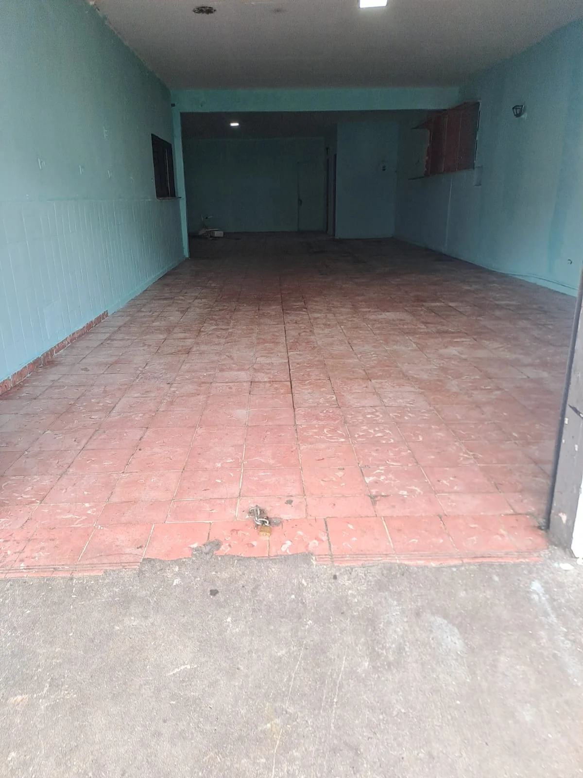 Local Planta Baja 160mts Av Fernández de Córdoba en Panama, Panamá
