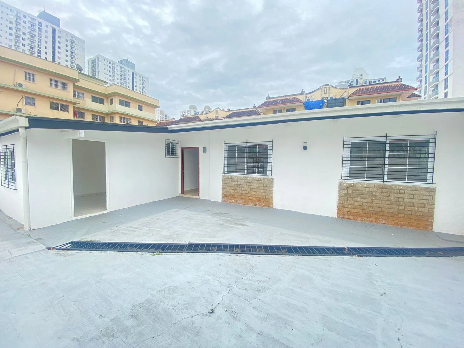 Amplia Casa de 450 m² en Hato Pintado en Ciudad de Panamá, Panamá