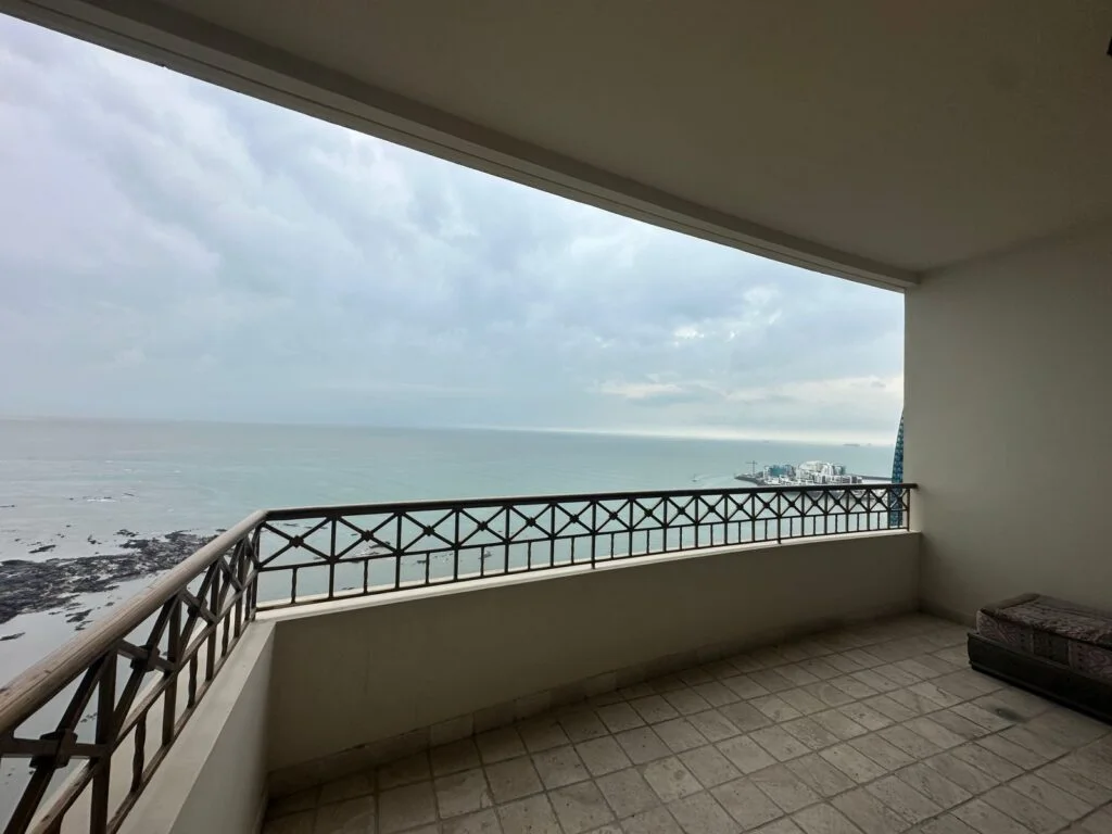 REMATE BANCARIO: Apartamento de 3 Habitaciones en P.H. Pacific Point en Ciudad de Panamá, Panamá