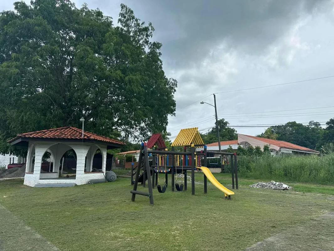 REMATE BANCARIO: Terreno en Paseo de Las Cruces, Residencial Coronado en Residencial Coronado, Nueva Gorgona, Panamá