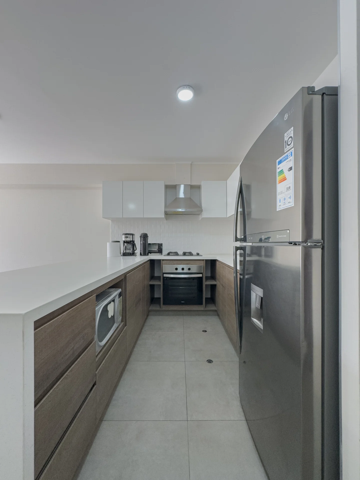 SE ALQUILA DEPARTAMENTO, 3,300 SOLES CALLE BERLIN MIRAFLORES en Miraflores, Calle Berlin, Parque Kenedy, Perú