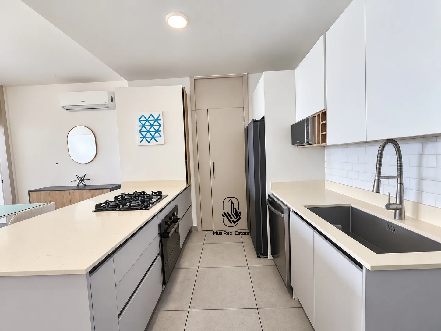 Apartamento Amoblado en Venta o Alquiler – PH Element, Avenida Balboa | LH en Ciudad de Panamá, Panamá
