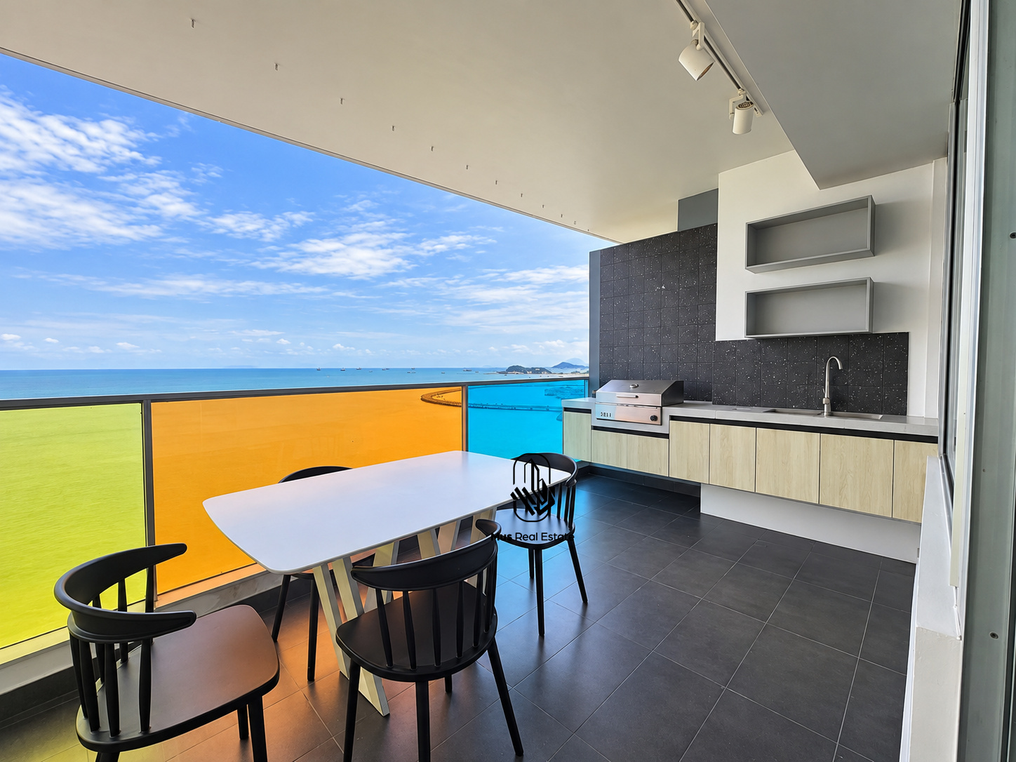Apartamento Amoblado en Alquiler o Venta – PH Element, Avenida Balboa | LH en Ciudad de Panamá, Panamá