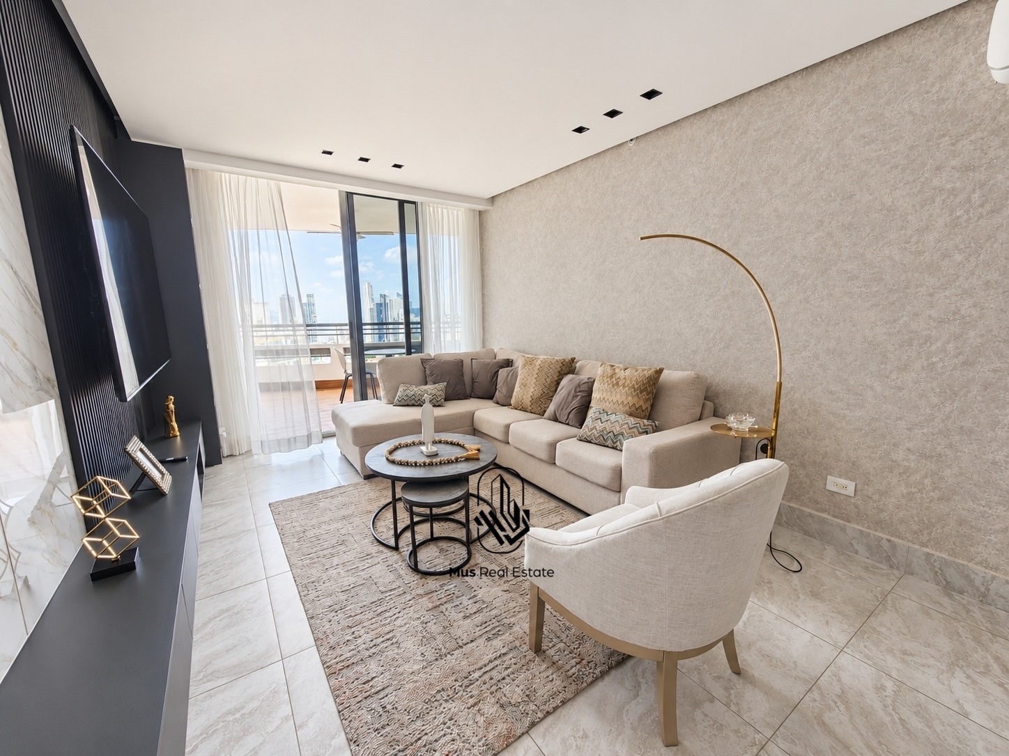 Apartamento Amoblado en Alquiler en PH Luxor 400, El Cangrejo | LH en Ciudad de Panamá, Panamá