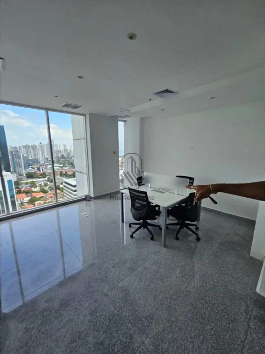 Oficina Amoblada en Alquiler en PH Panama Design, | CA en Ciudad de Panamá, Panamá