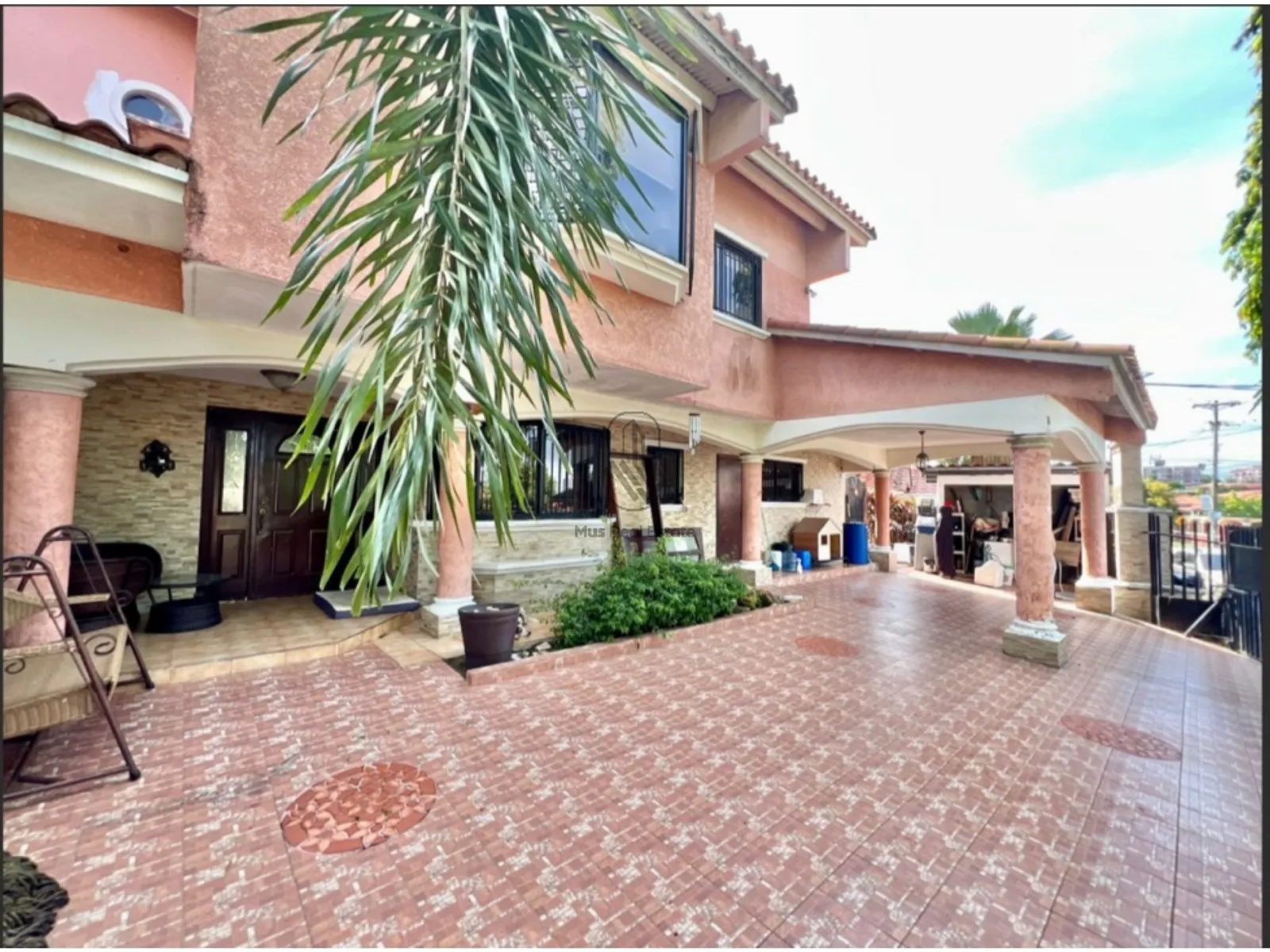 Casa en Venta – Villas de Vizcaya, Condado del Rey | DC en San Miguelito, Panamá