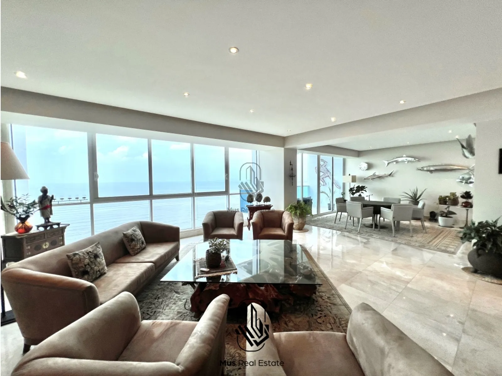 Venta de Toda una Planta – PH Vitri Costa del Este - SG en Ciudad de Panamá, Panamá