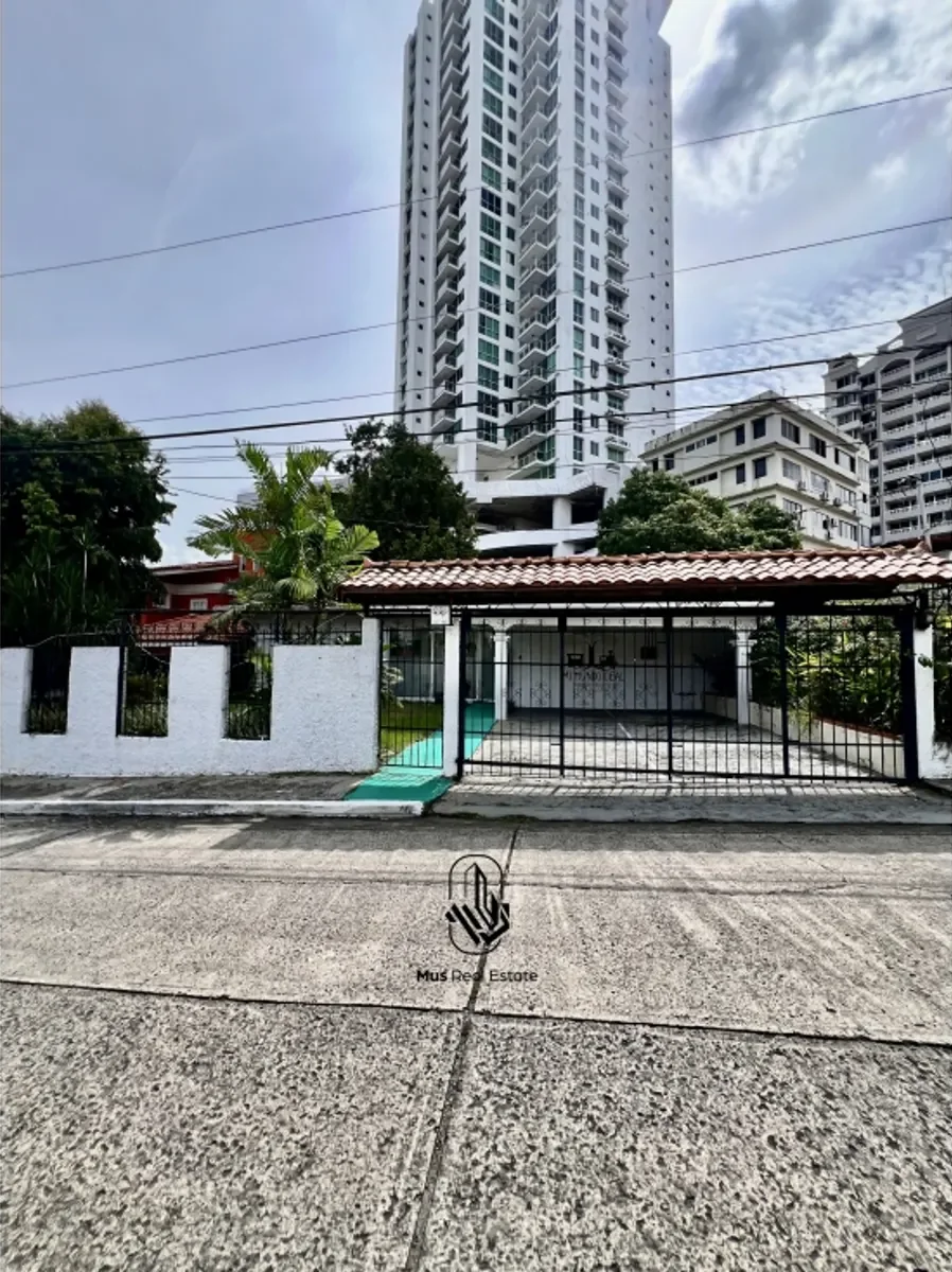 VENTA DE CASA COMERCIAL EN SAN FRANCISCO - S.G. en Ciudad de Panamá, Panamá