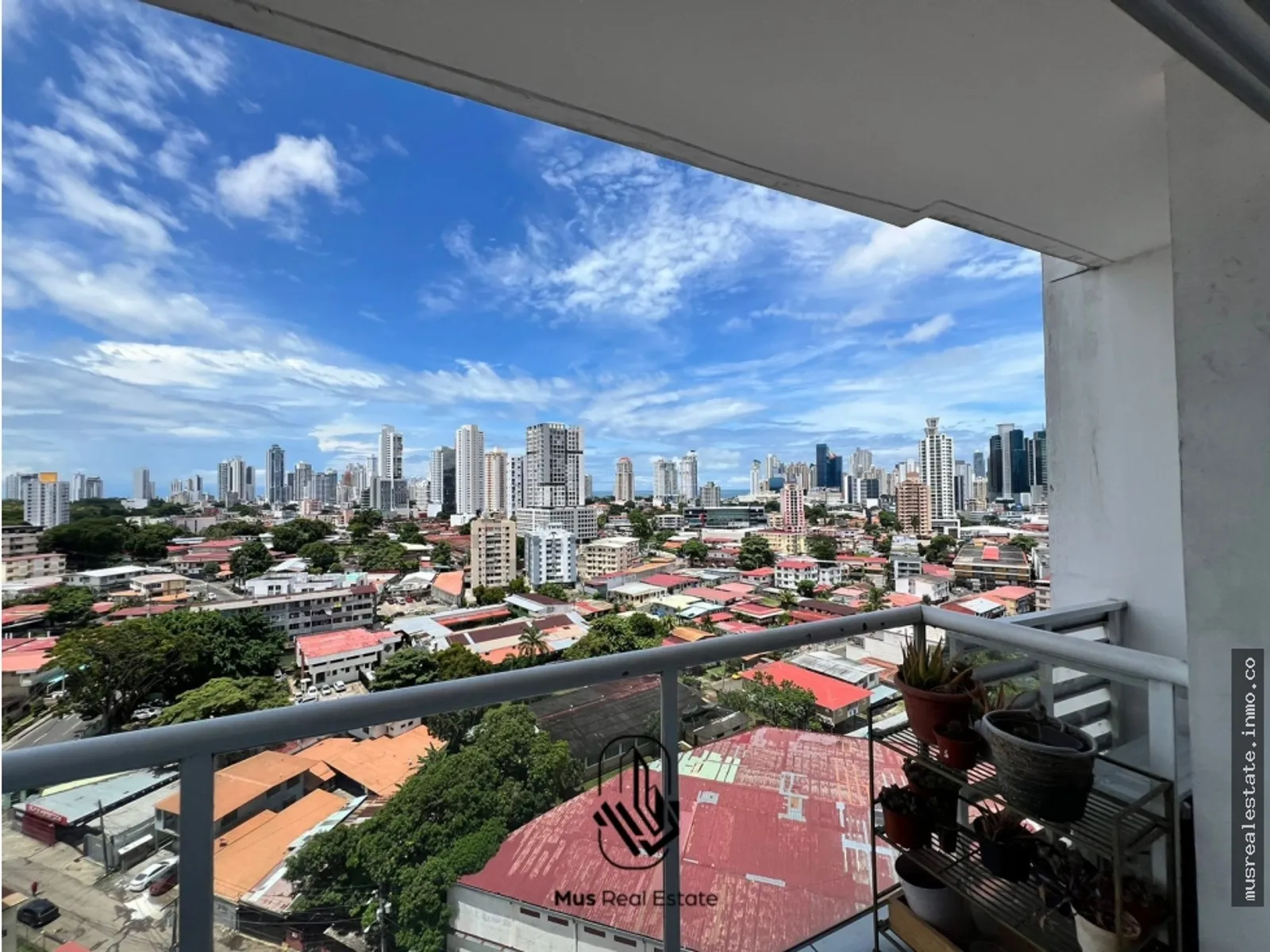 VENTA DE APARTAMENTO AMOBLADO EN PH METROPOLITAN P - VIA ESPAÑA- S.G. en Ciudad de Panamá, Panamá