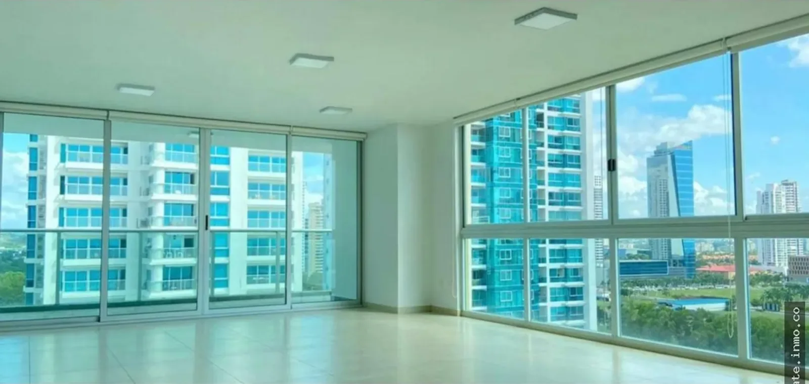 VENTA DE APARTAMENTO EN PH LUMIERE - COSTA DEL ESTE - SG en Ciudad de Panamá, Panamá