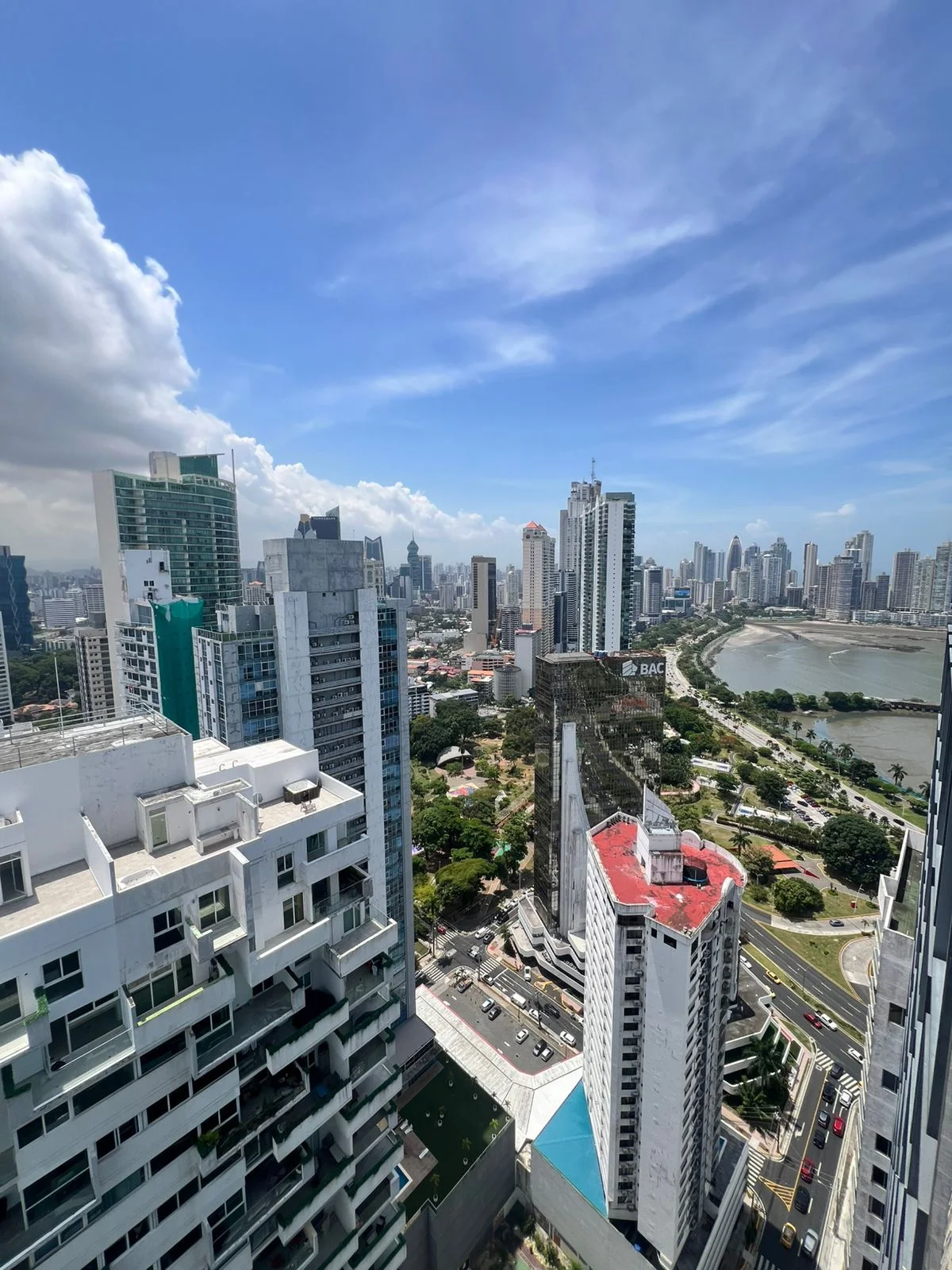Apartamento de 2 Habitaciones en PH Nuovo By Armani en Panamá, Panamá