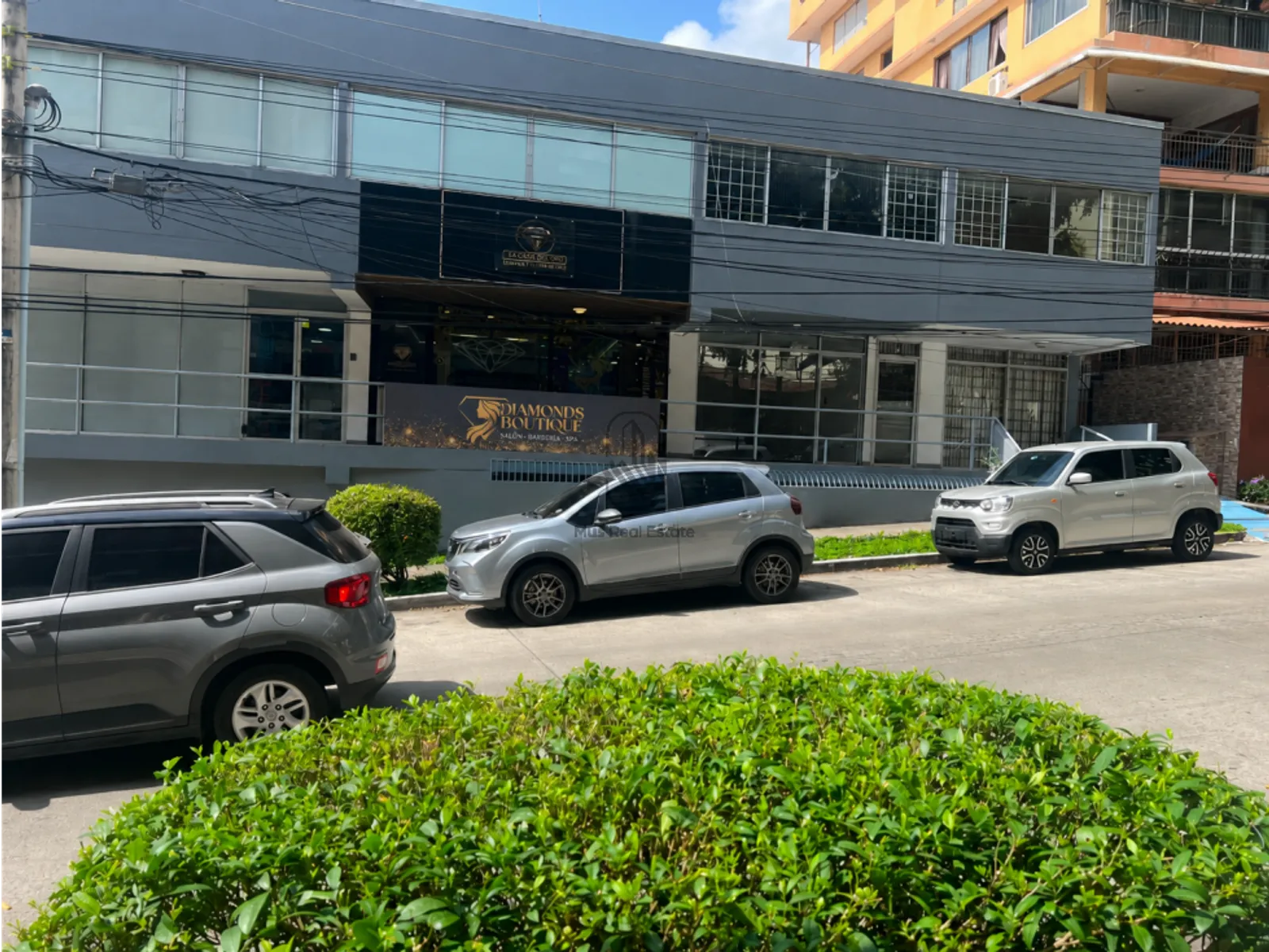Local en Alquiler – El Cangrejo frente a la Embajada de Bolivia – RE en El Cangrejo, Panamá