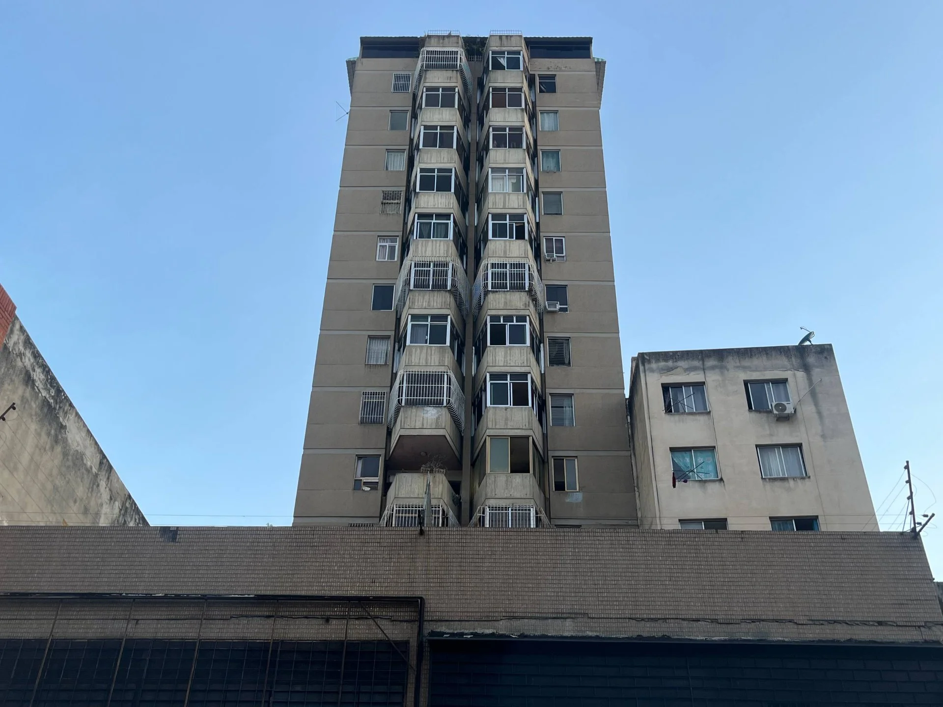 Apartamento en Alquiler Sólo Jurídico en La Candelaria en Caracas, Venezuela